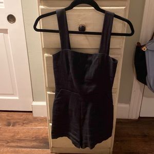 Black reformation linen romper, size xsmall